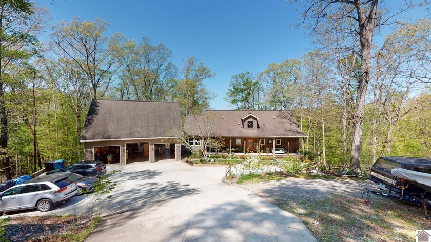 Welcome to your private waterfront retreat on 5.33 stunning - photo 37