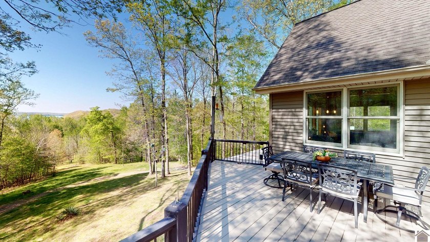 Welcome to your private waterfront retreat on 5.33 stunning - photo 42
