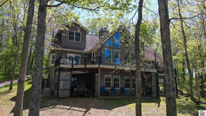 Welcome to your private waterfront retreat on 5.33 stunning - photo 47