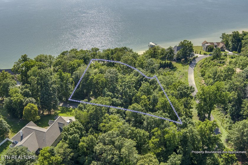 Experience the ultimate lakeside lifestyle on this stunning - photo 23