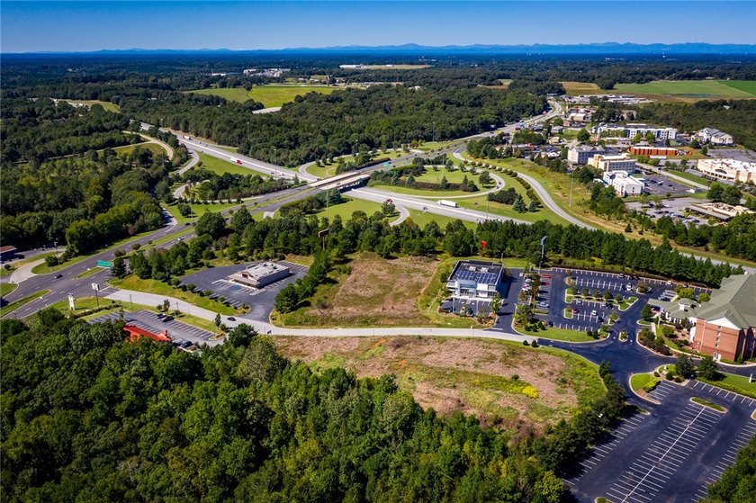 Desirable high traffic property located right at I-85 and US - photo 5