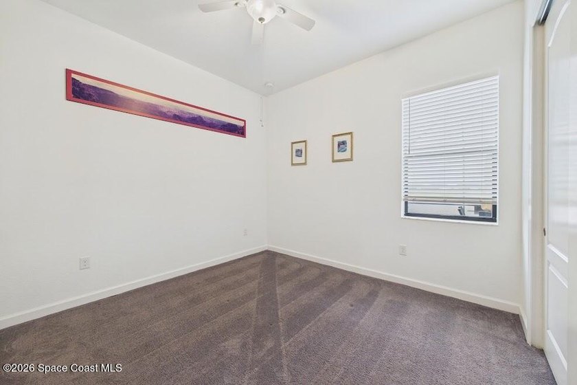 This 4 Bdrm, 3 Bath, 3 Car Garage Lakefront Home on CUL DESAC! - photo 37