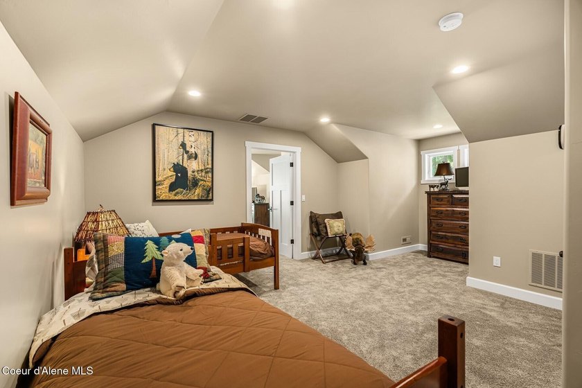 At Lakeside Lodge at Birch Haven, luxury is measured in moments - photo 43