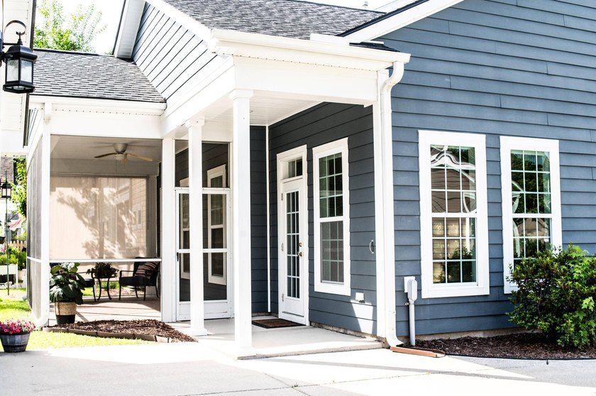 Stunning Pond Views | Turnkey &amp; Move-in Ready Welcome to your - photo 26