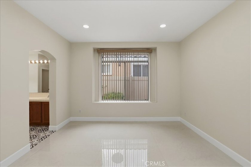 Back on the market due to no fault of the home. Welcome to this - photo 31