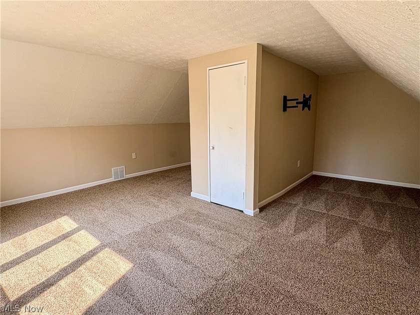 This turn-key home is ready for its new owner!! The brand new - photo 27