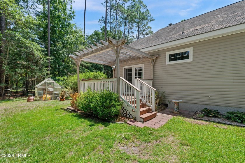 Nestled in the highly desirable Royal Pines community of - photo 29