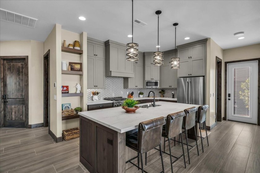Secure your place in Southern Utah's most exclusive resort - and - photo 8