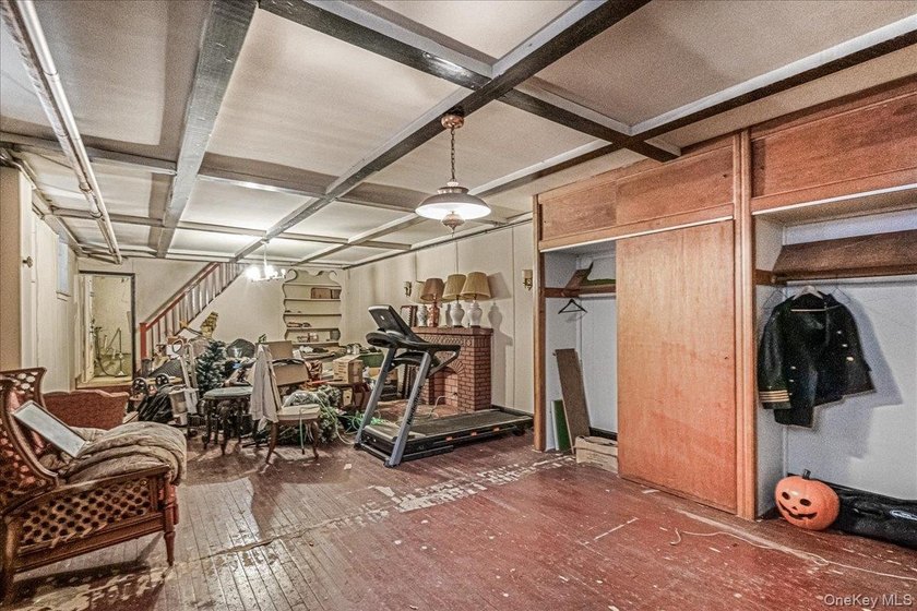 Welcome to 1404 E 49th Street, a semi-detached brick one-family - photo 19