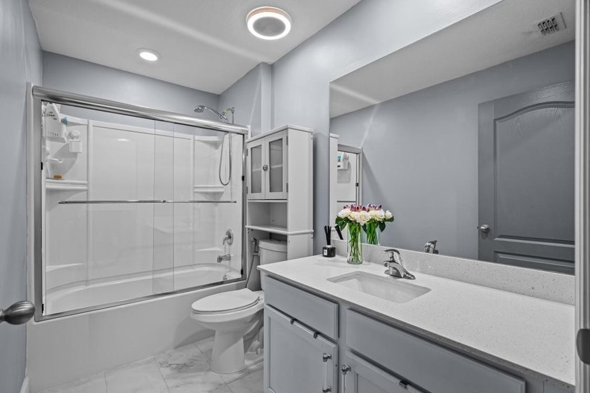Experience this beautifully upgraded 2021-built home featuring 5 - photo 22