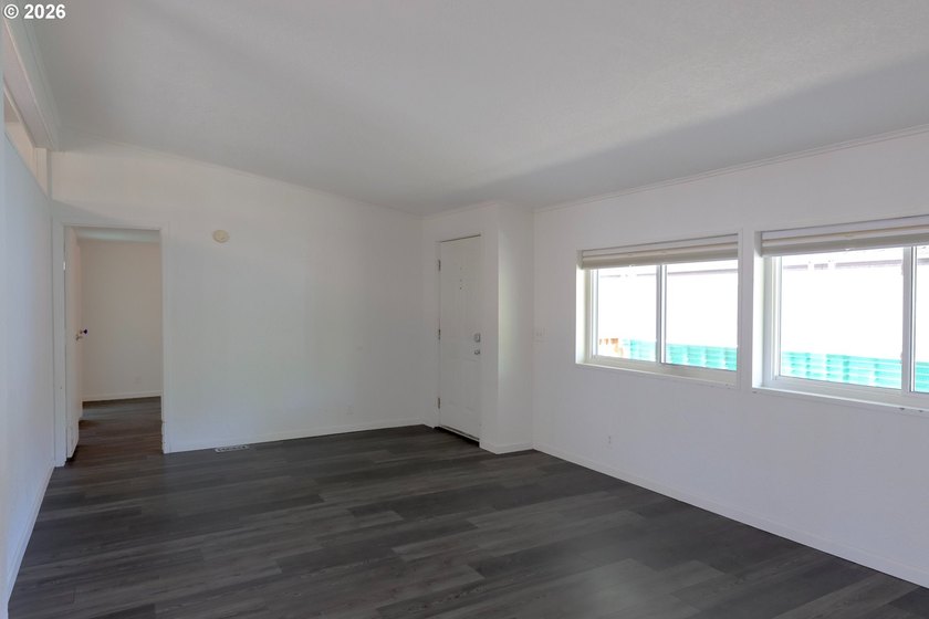 Move-in ready and beautifully maintained, this double-wide - photo 5