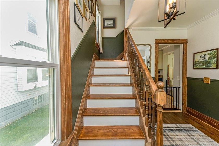 Charming as can be!! Come have a look at this beautiful 3 - photo 18