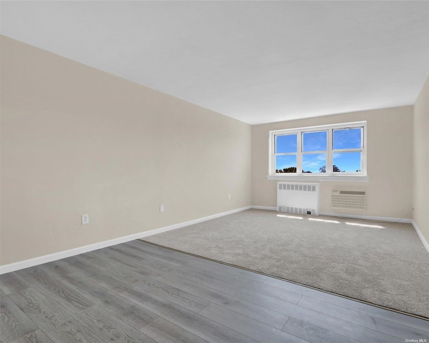 Beautiful co-op style apartment full renovated with new kitchen - photo 5