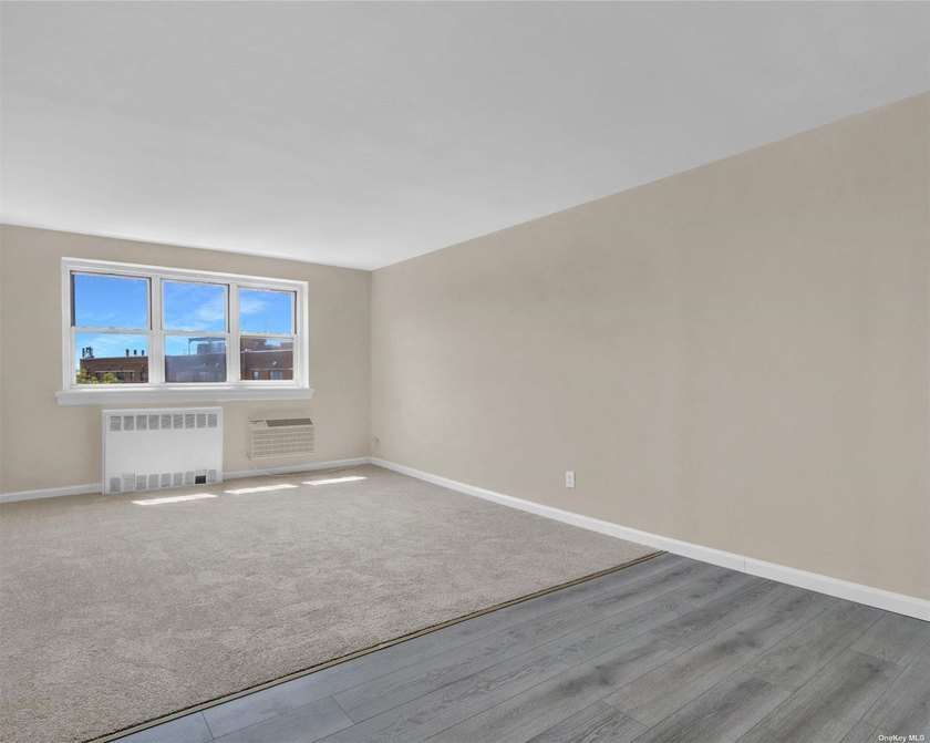 Beautiful co-op style apartment full renovated with new kitchen - photo 7
