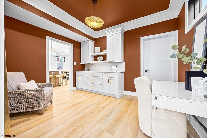 Welcome to coastal luxury redefined. This brand-new custom - photo 29