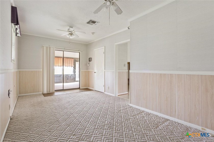 Super low tax rate area. Troy schools. Extremely well kept home - photo 12
