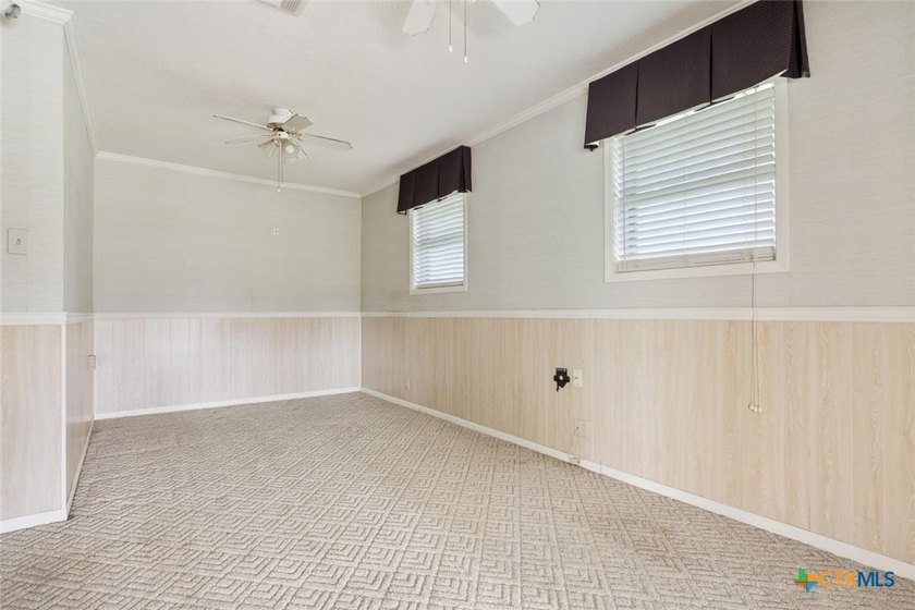 Super low tax rate area. Troy schools. Extremely well kept home - photo 25