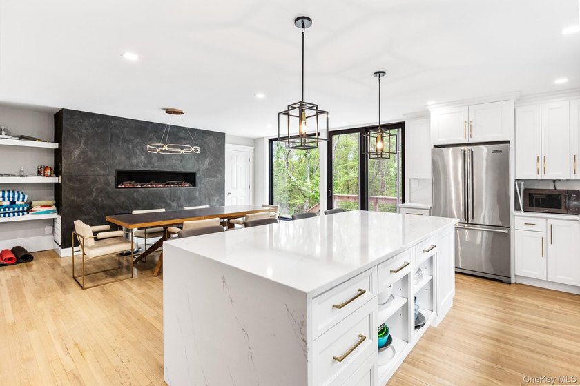 This exquisitely updated home is situated at the end of a - photo 10