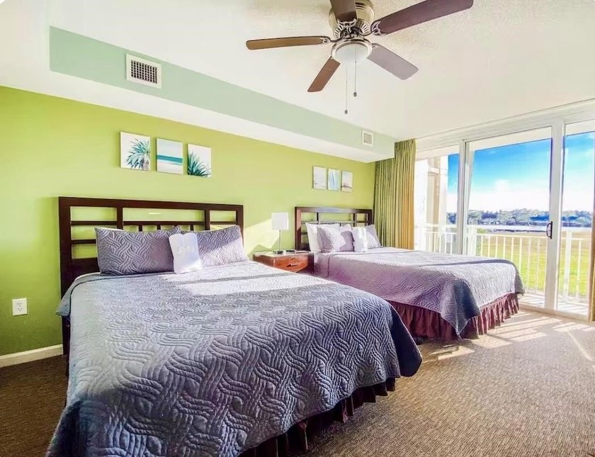 RARE INVESTMENT OPPORTUNITY!!! This meticulously maintained - photo 13