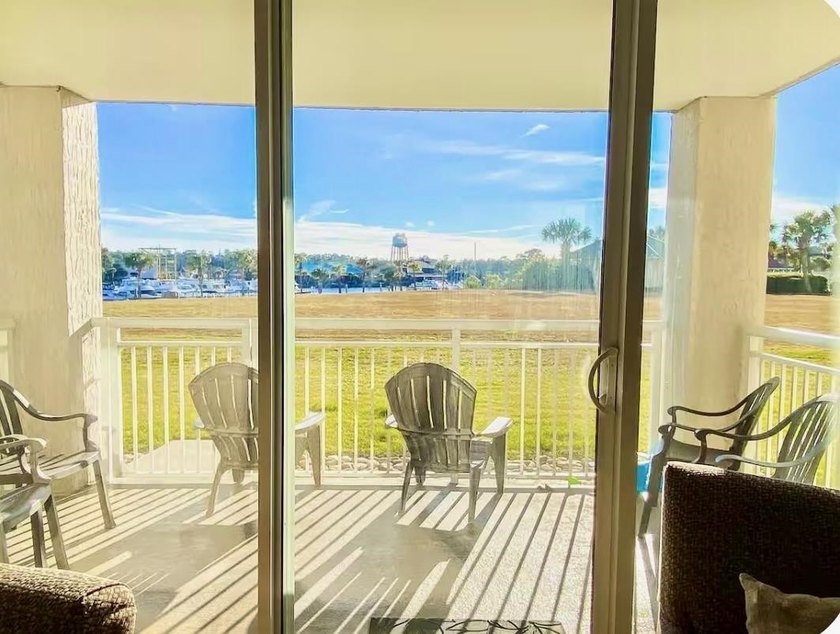 RARE INVESTMENT OPPORTUNITY!!! This meticulously maintained - photo 14