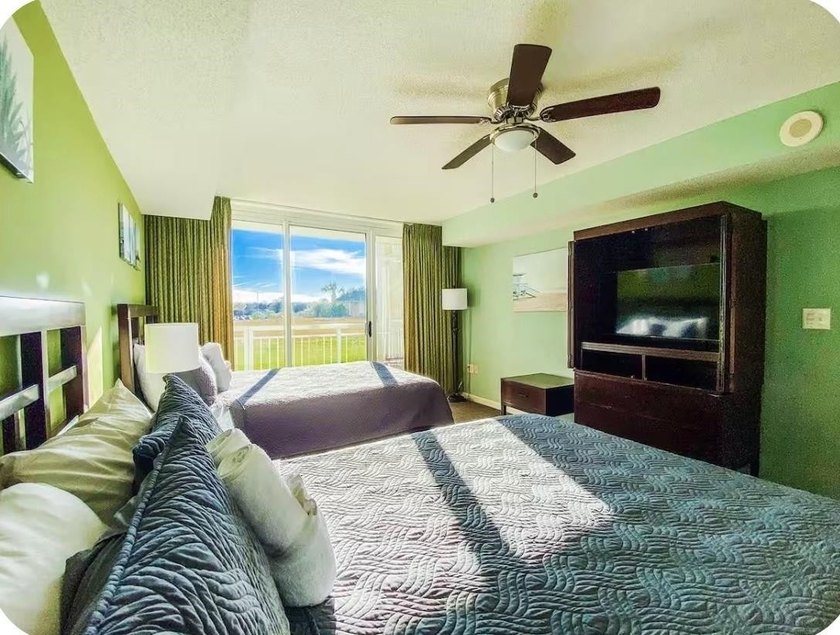 RARE INVESTMENT OPPORTUNITY!!! This meticulously maintained - photo 15