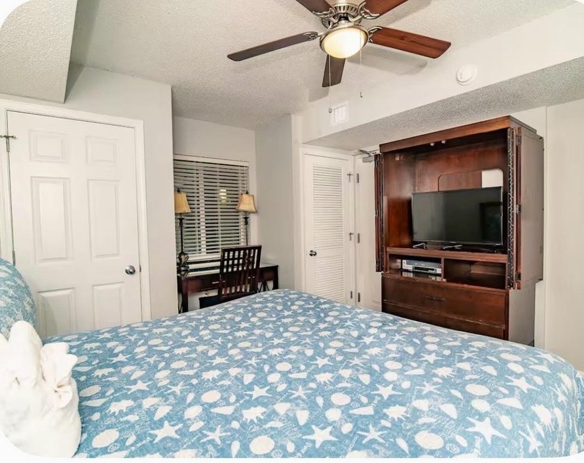 RARE INVESTMENT OPPORTUNITY!!! This meticulously maintained - photo 19