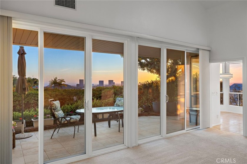 Welcome to 21 Montpellier, an exceptional 2,700sq ft - photo 19