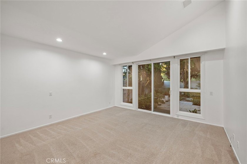 Welcome to 21 Montpellier, an exceptional 2,700sq ft - photo 21