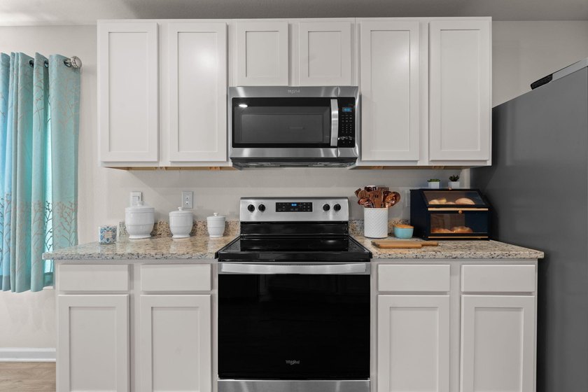 If you've been waiting for a home that turns heads, this is it! - photo 17