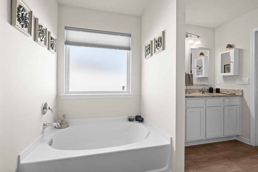 If you've been waiting for a home that turns heads, this is it! - photo 28