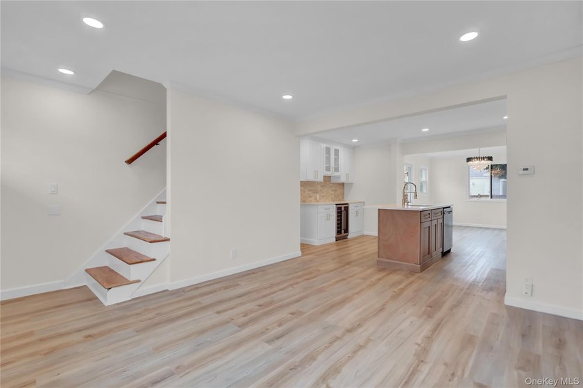 Completely Renovated in Lindenhurst Village. Many New Features - photo 6
