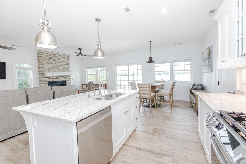 Luxury lake living on beautiful Tichigan Lake with 65' of prime - photo 7