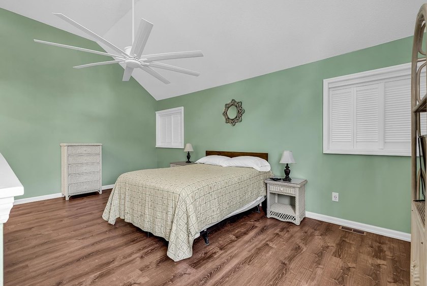 Welcome to this completely updated 2 bedroom 2 bath condo in the - photo 30