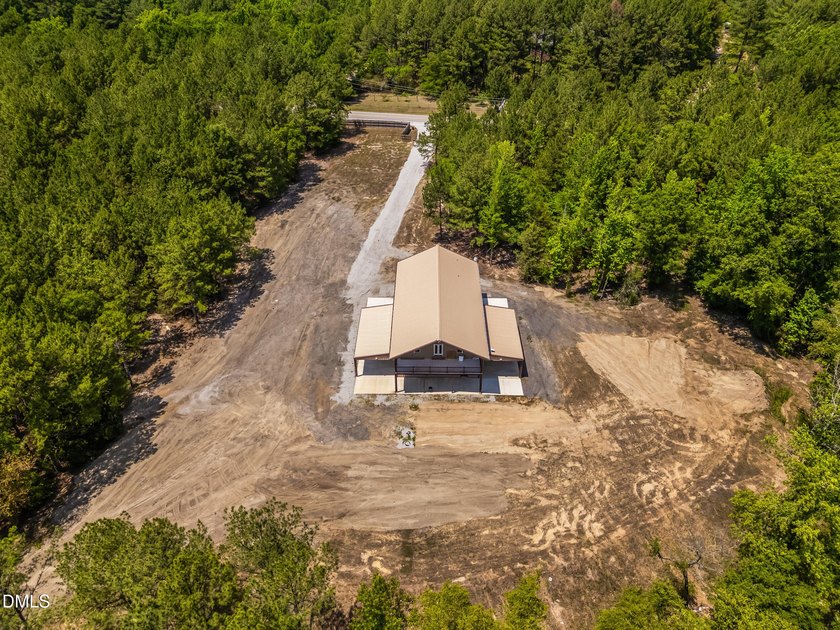 BARNDOMINIUM ON 10 ACRES! No HOA/No Restrictive Covenants - photo 5