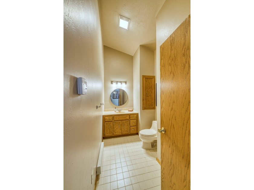 Enjoy Door County living in this wonderful 2-story unit - photo 15