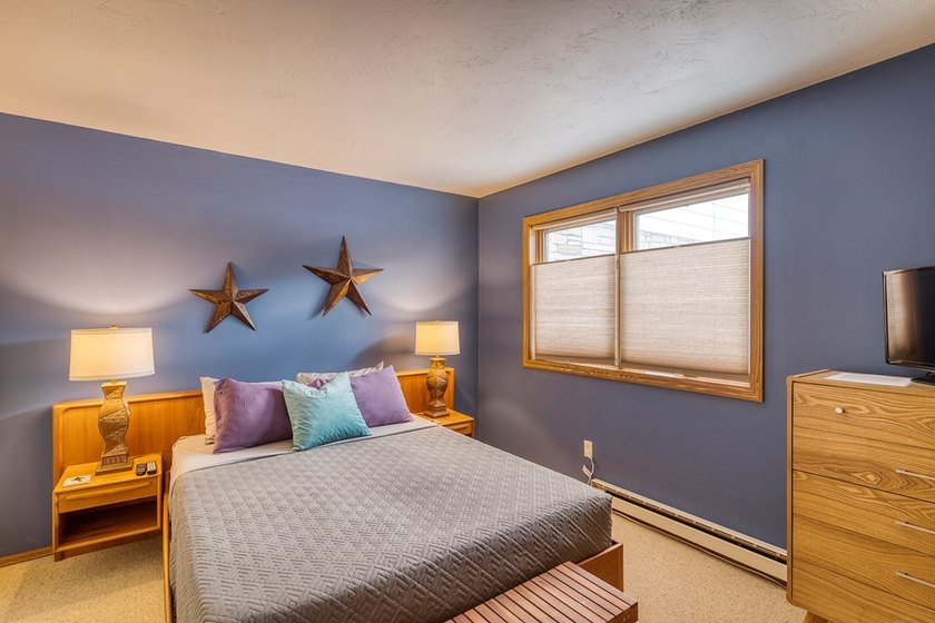 Enjoy Door County living in this wonderful 2-story unit - photo 21