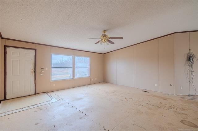 Big double wide with 2280 SF. on 10 fenced acres with utilities - photo 22