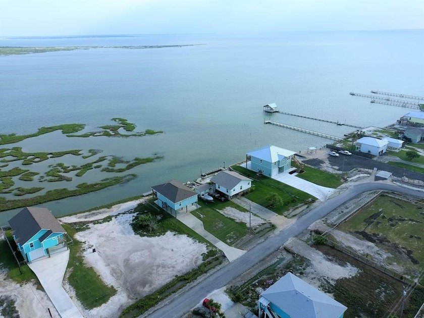 Your own piece of paradise. Build your dream home on this 51.22 - photo 8