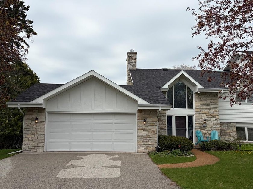 Enjoy Door County living in this wonderful 2-story unit - photo 28