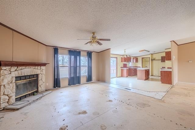 Big double wide with 2280 SF. on 10 fenced acres with utilities - photo 33
