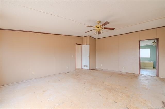 Big double wide with 2280 SF. on 10 fenced acres with utilities - photo 40