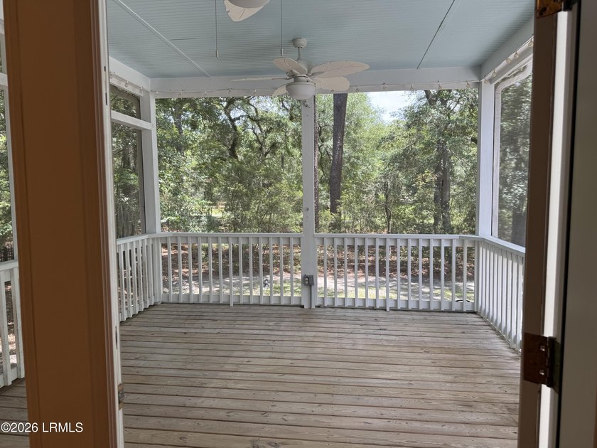 Located in the golf and water community of Pleasant Point, this - photo 15