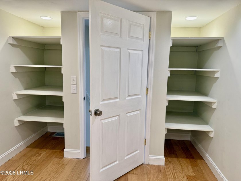 Located in the golf and water community of Pleasant Point, this - photo 27