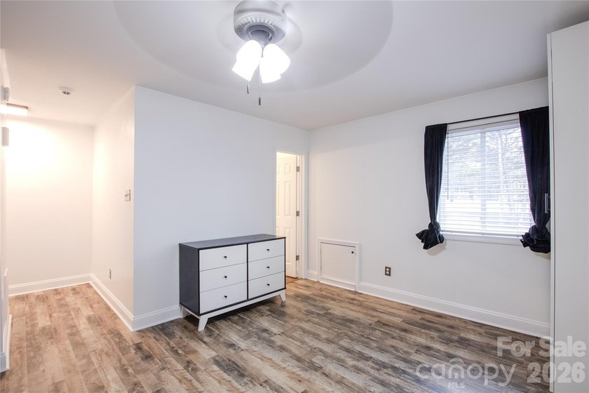 Renovated 2 bedroom, 2 bath townhome offering 1,200 square feet - photo 7