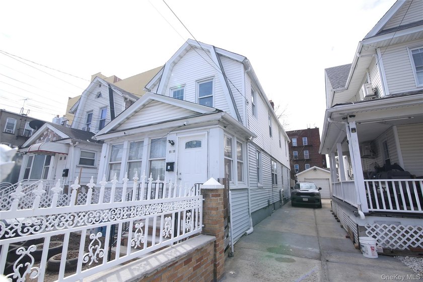 **Location! Location! Location!** This newly renovated large - photo 3
