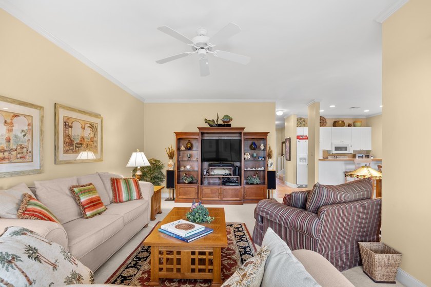 Pack your bags and step into a fully furnished, turnkey - photo 11