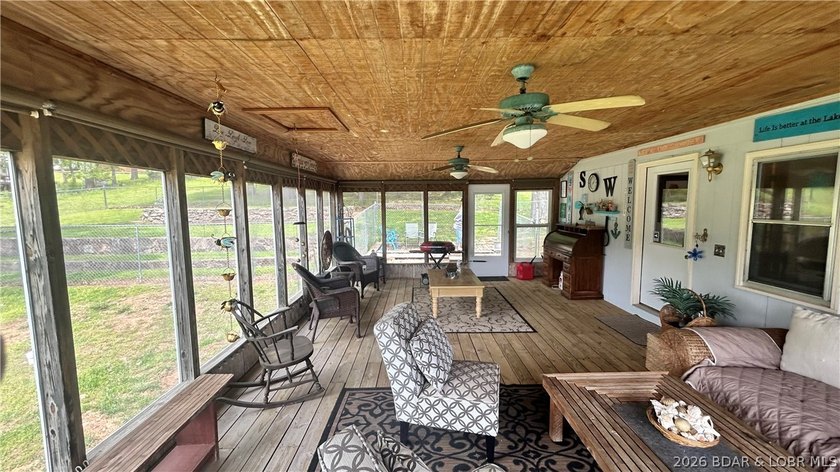 BACK ON THE Market at no fault of the seller. Charming 3-bedroom - photo 13
