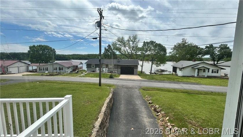 BACK ON THE Market at no fault of the seller. Charming 3-bedroom - photo 15