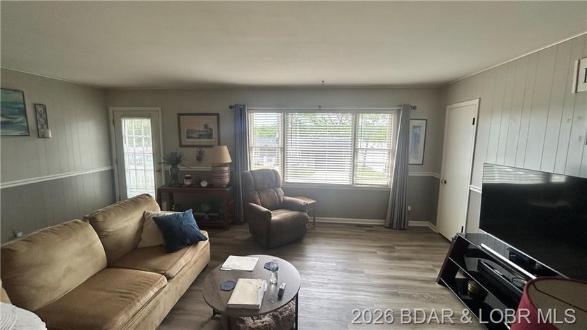 BACK ON THE Market at no fault of the seller. Charming 3-bedroom - photo 18