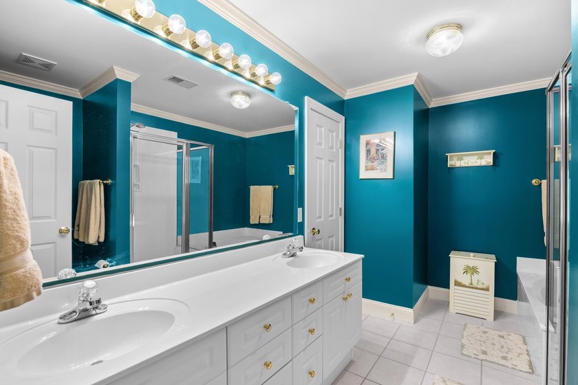 Pack your bags and step into a fully furnished, turnkey - photo 25